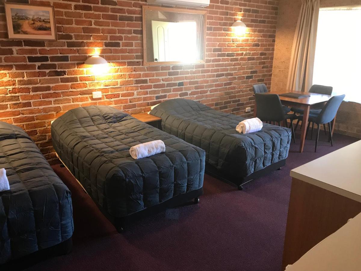Cedar Lodge Motel Armidale Zewnętrze zdjęcie