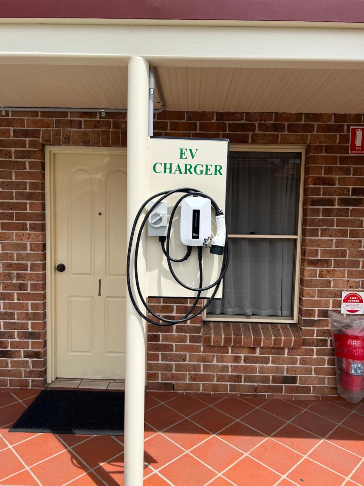 Cedar Lodge Motel Armidale Zewnętrze zdjęcie
