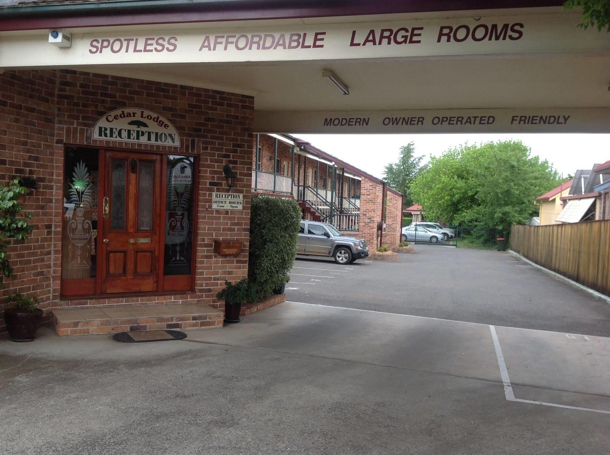 Cedar Lodge Motel Armidale Zewnętrze zdjęcie